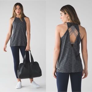 Lululemon Trapeze Twist Tank Heathered‎ Black W1AAFS Size 6
